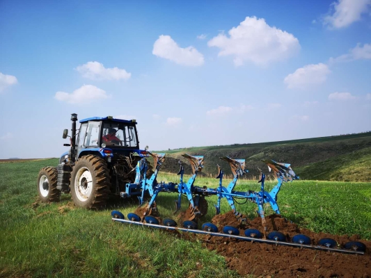 赤峰悍沃農(nóng)機(jī)銷售電話地址查詢-第1張圖片