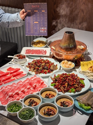 赤峰玉龍家園涮串店電話號(hào)碼-第1張圖片