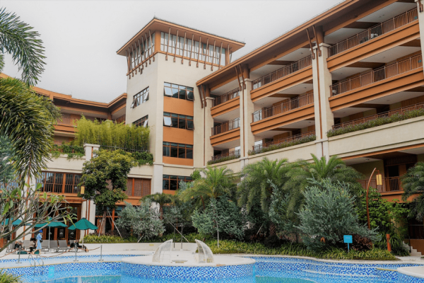 赤峰藍海溫泉大酒店電話號碼-第1張圖片