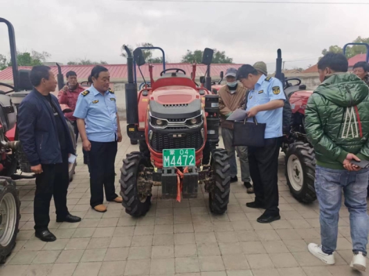 赤峰收割機(jī)租賃公司電話號碼-第1張圖片