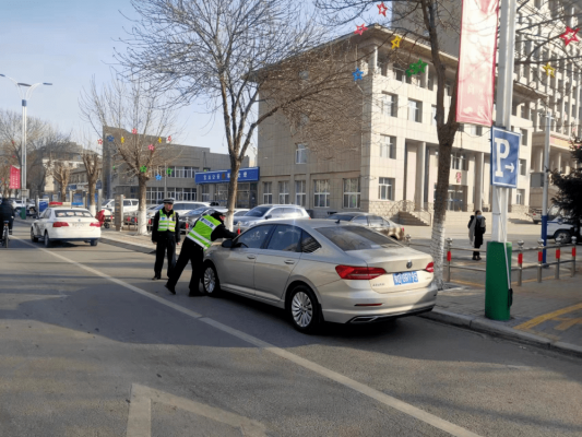 赤峰交通部門投訴電話號碼-第1張圖片