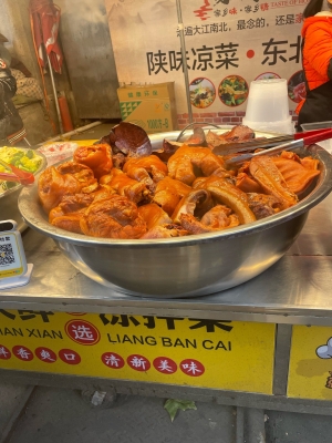 赤峰路邊攤拌菜店電話號(hào)碼-第1張圖片