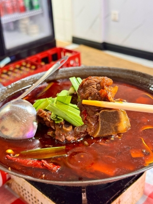 赤峰牛骨頭團(tuán)購電話號碼-第1張圖片