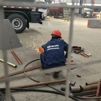 赤峰市剪刀車(chē)銷售電話號(hào)碼-第1張圖片