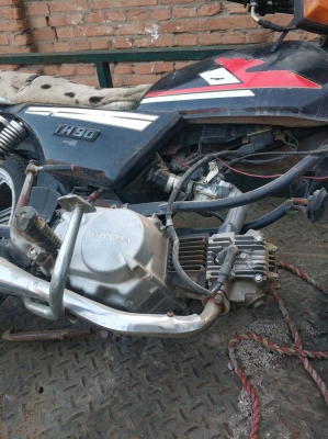 赤峰出售舊電視機(jī)電話號(hào)碼-第1張圖片