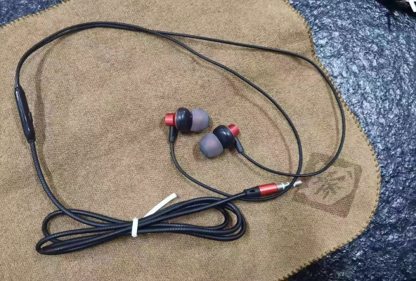 赤峰二手耳機(jī)回收電話號碼-第1張圖片