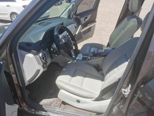 赤峰抵押車車庫出租電話號碼-第1張圖片