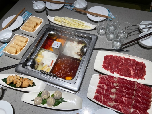 赤峰海底撈寶龍店電話號碼-第1張圖片