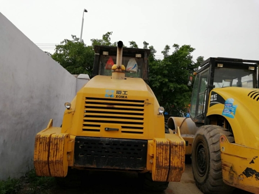 赤峰沖孔壓路機(jī)租賃電話號(hào)碼-第1張圖片