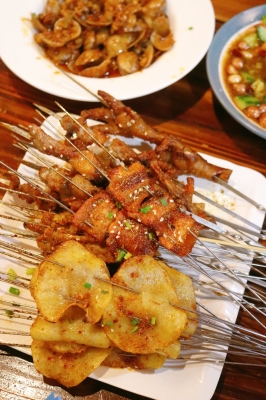 赤峰玉龍燒烤電話號(hào)碼多少-第1張圖片