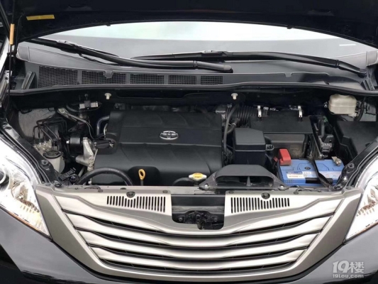 赤峰進(jìn)口豪車店地址電話號碼-第1張圖片