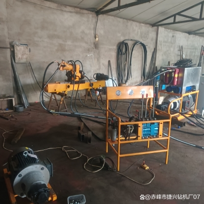 赤峰鋼索鉆機(jī)廠家電話號碼-第1張圖片