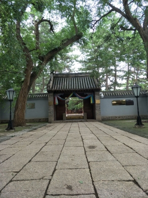 赤峰玉龍床墊廠電話-第1張圖片