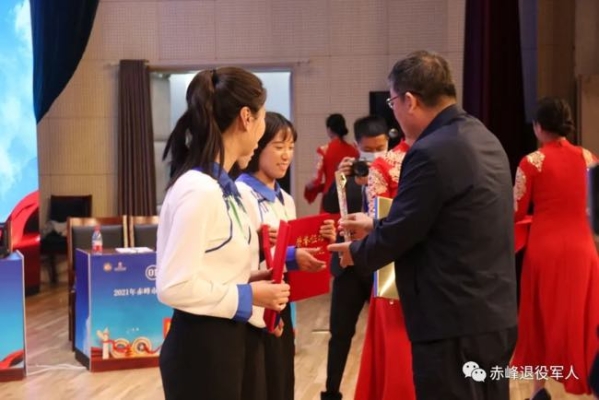 赤峰橋北工行行長(zhǎng)電話號(hào)碼-第1張圖片