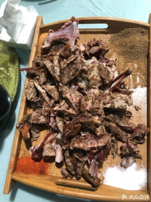 赤峰烤羊腿師傅電話號碼多少-第1張圖片