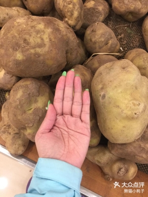 赤峰大眾商場電話多少啊-第1張圖片