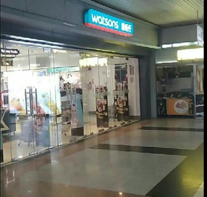 赤峰化妝品修復(fù)專(zhuān)柜電話號(hào)碼-第1張圖片