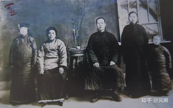 赤峰全家福拍照地點(diǎn)電話號(hào)碼-第1張圖片