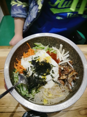 赤峰步行街美食推薦電話是多少-第1張圖片