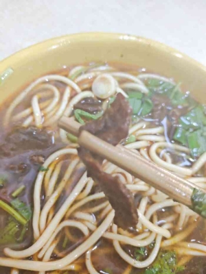 赤峰李師傅砂鍋店電話地址查詢-第1張圖片