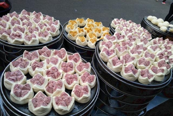 赤峰饅頭山莊電話地址是多少號-第1張圖片