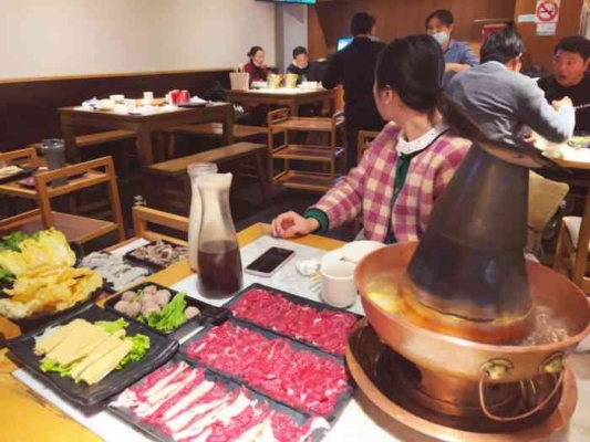 赤峰牛肉火鍋團(tuán)購電話地址查詢-第1張圖片