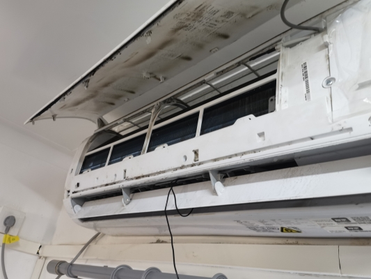 赤峰室內(nèi)出風(fēng)口維修電話號(hào)碼-第1張圖片