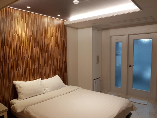 赤峰浪嶼酒店預(yù)訂電話號碼-第1張圖片