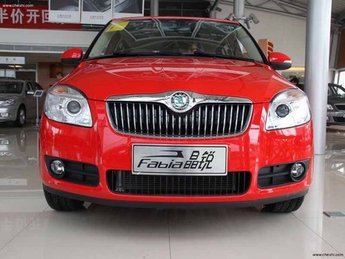 赤峰車險業(yè)務(wù)員電話號碼-第1張圖片