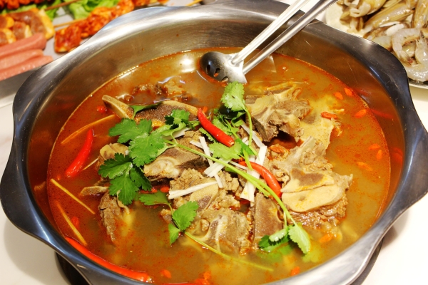 赤峰燉牛骨頭團(tuán)購電話號碼-第1張圖片