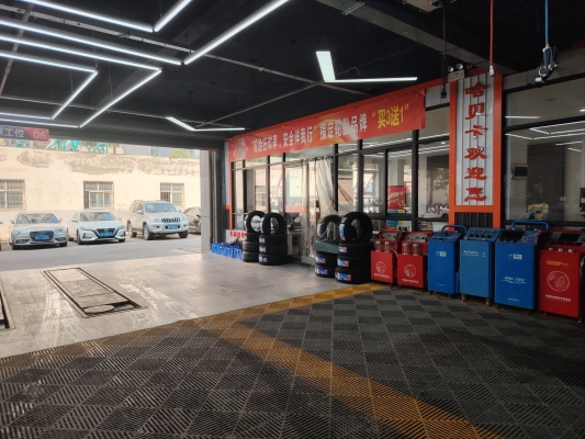 赤峰洗車(chē)特價(jià)電話(huà)號(hào)碼查詢(xún)是多少-第1張圖片