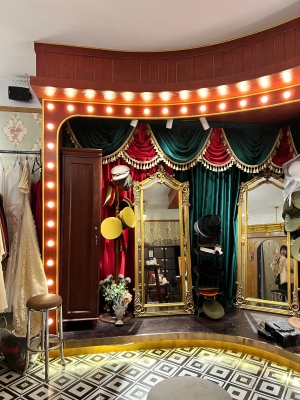 赤峰道童裝店地址電話號碼-第1張圖片