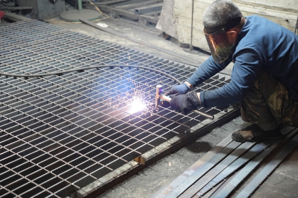 赤峰鍍鋅鋼格柵廠家電話號碼-第1張圖片