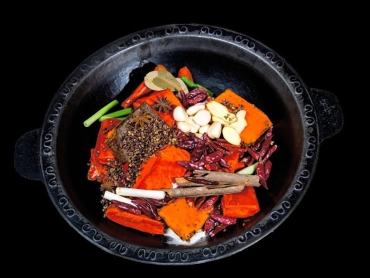 赤峰調(diào)酒火鍋店電話地址查詢-第1張圖片