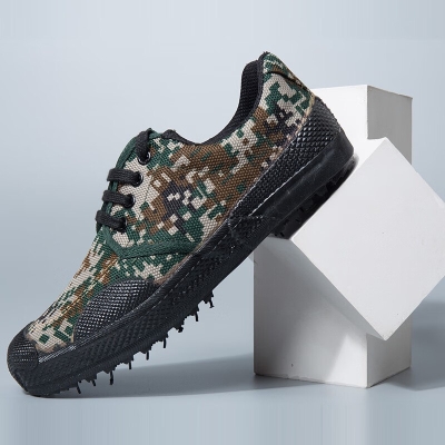 赤峰迷彩膠鞋廠家電話號碼-第1張圖片