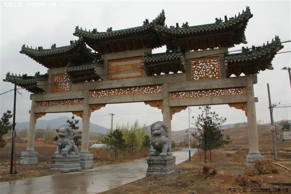 赤峰香山景區(qū)電話號碼多少-第1張圖片