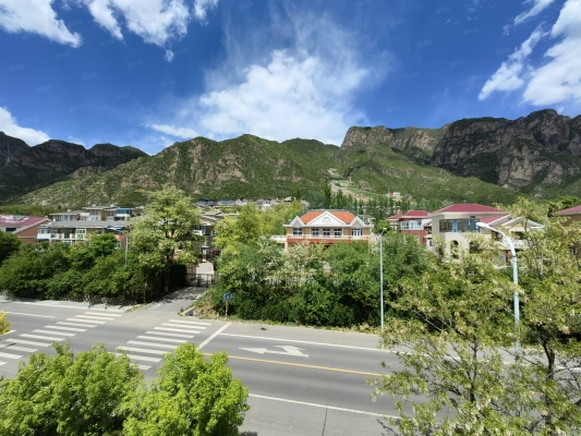 赤峰億家易購?fù)请娫捥柎a-第1張圖片