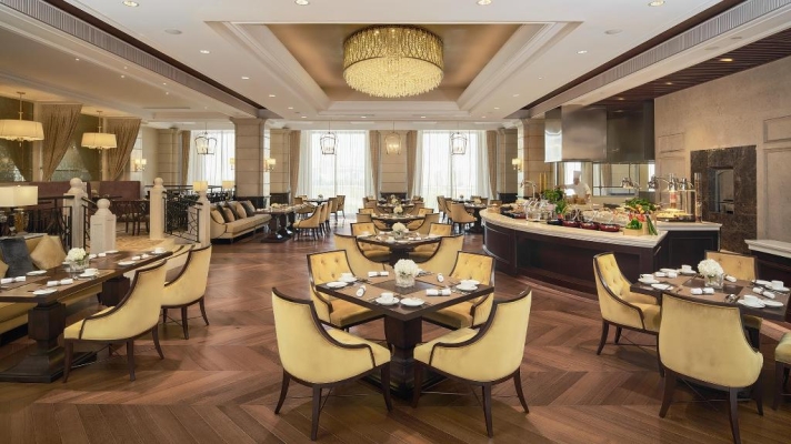 赤峰玉龍國(guó)賓館招聘電話號(hào)碼-第1張圖片