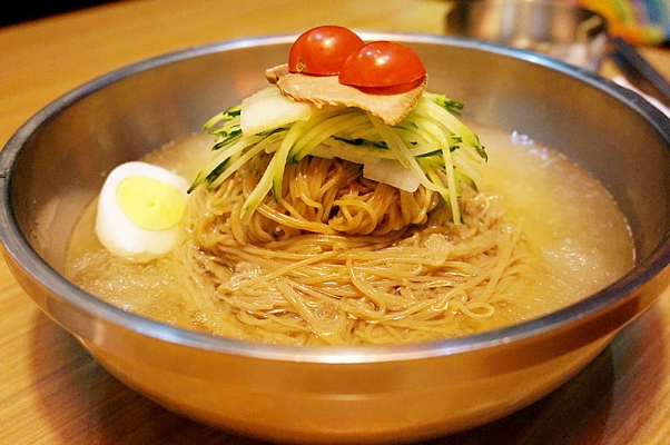 赤峰唯我不凡冷飲店電話號碼-第1張圖片