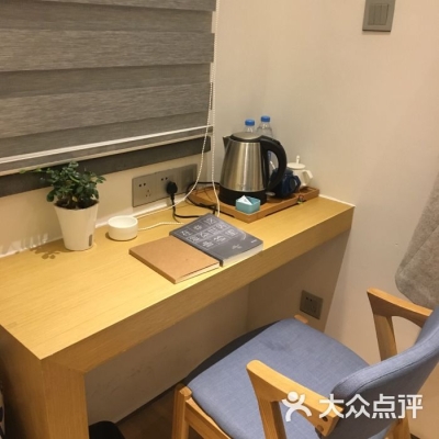 赤峰夢想家精品賓館電話號碼-第1張圖片