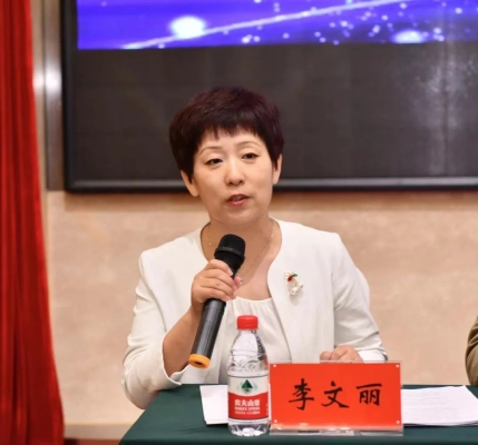 赤峰腫瘤醫(yī)院內(nèi)科電話號(hào)碼是多少-第1張圖片