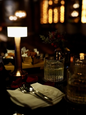 赤峰爵士酒吧電話多少啊-第1張圖片